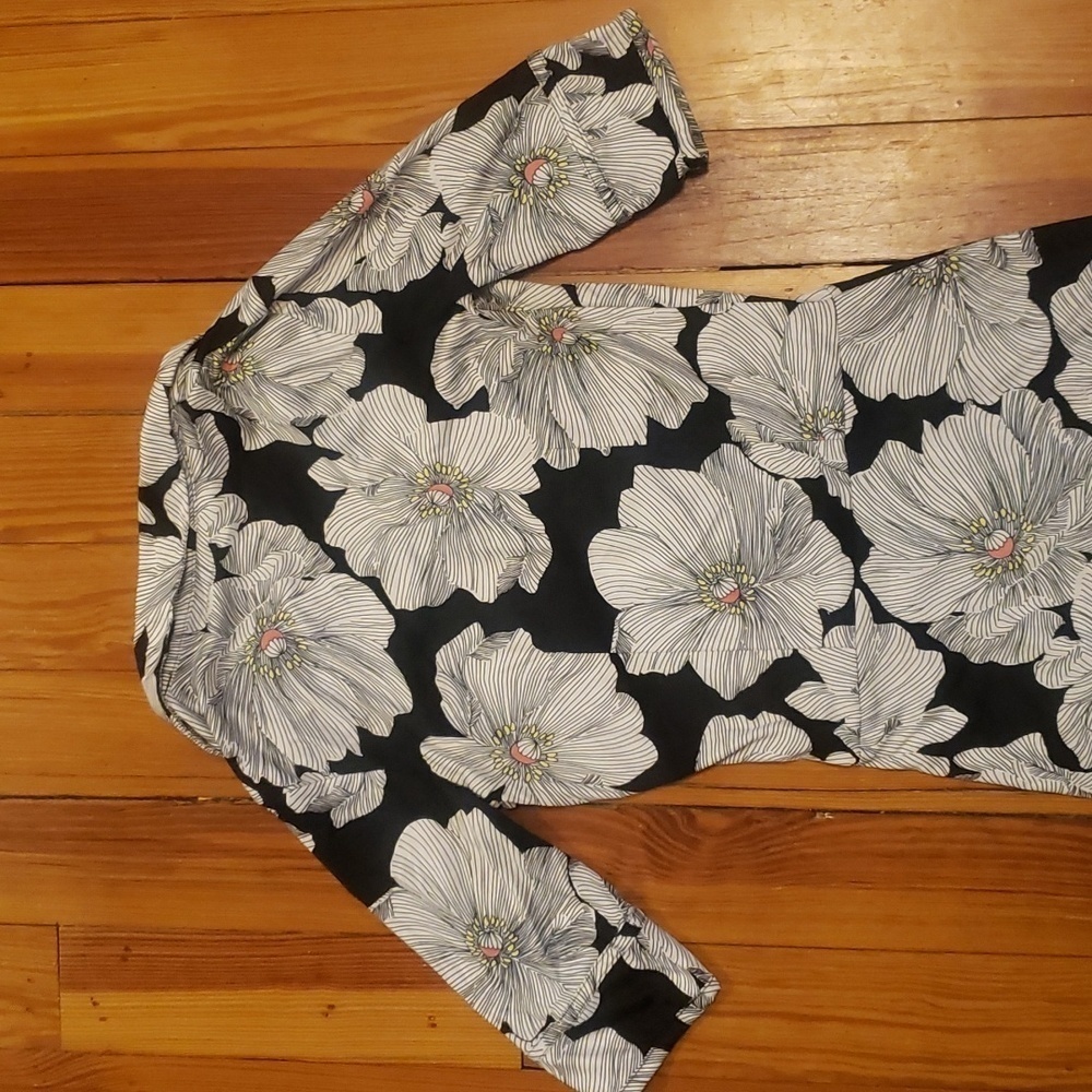 H&M Floral Dress - Picture 9 of 10
